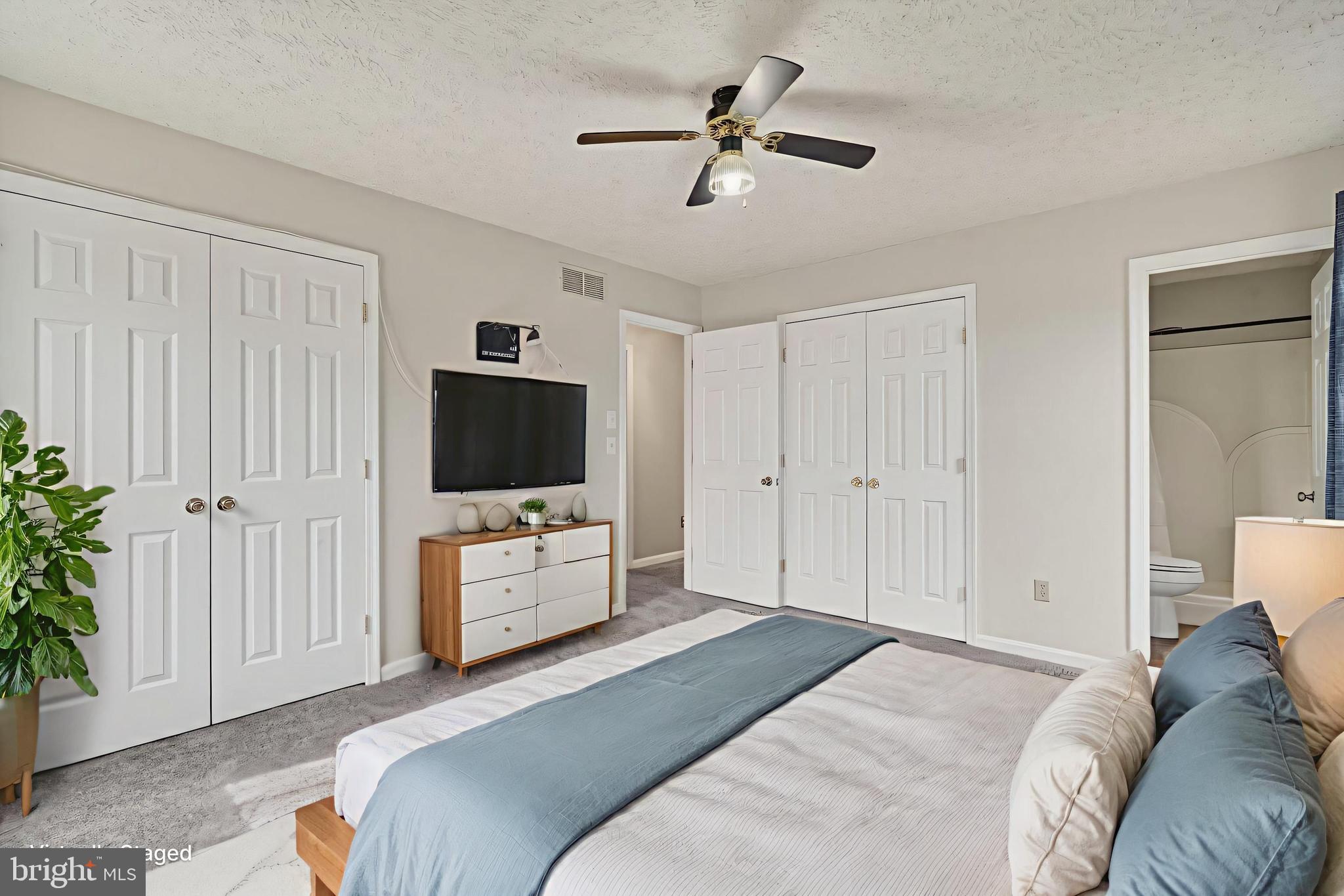 467 Oakton Road Odenton, MD 21113 - Photo 8 of 32