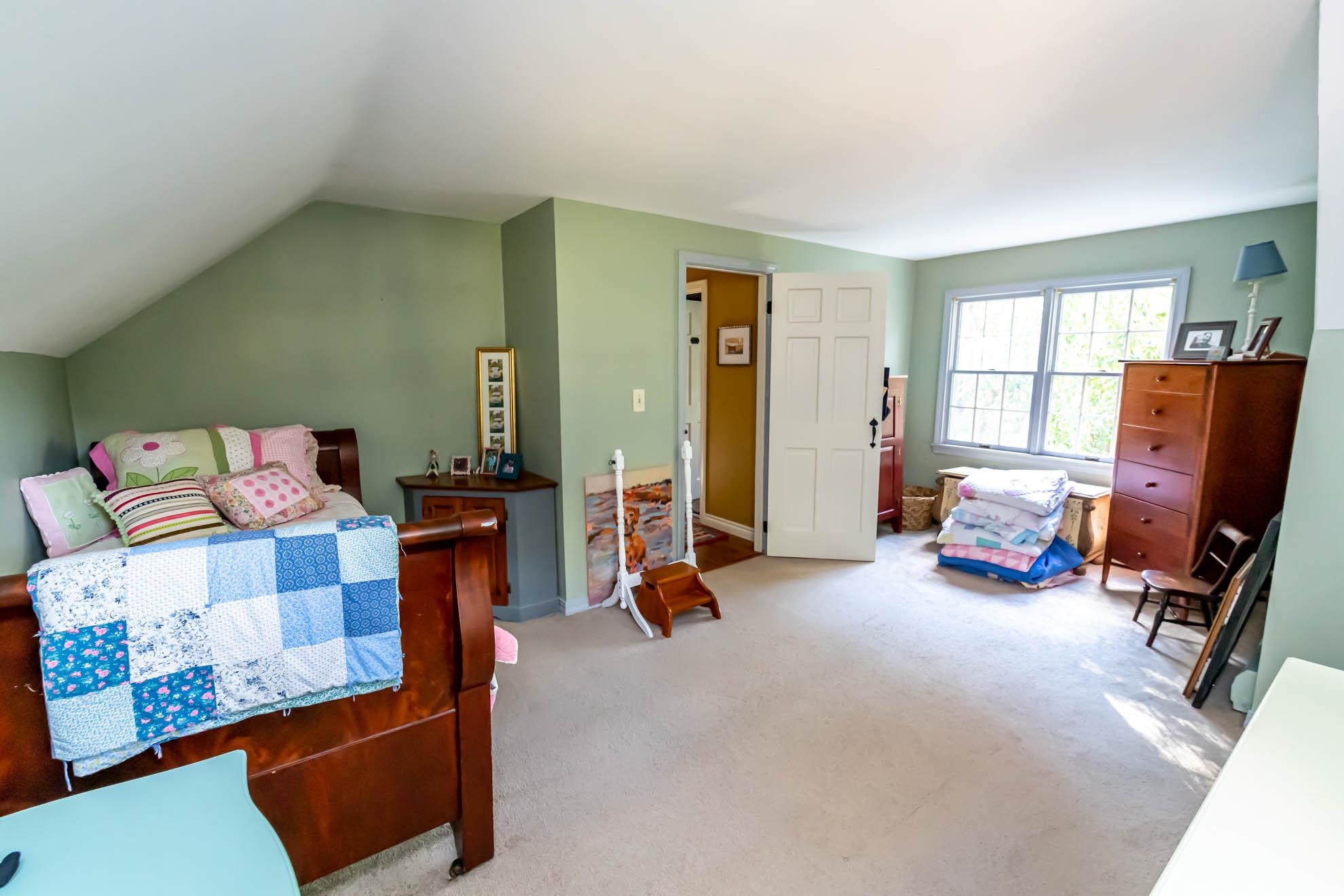 437 Middle Road Dover, NH 03820 - Photo 9 of 22