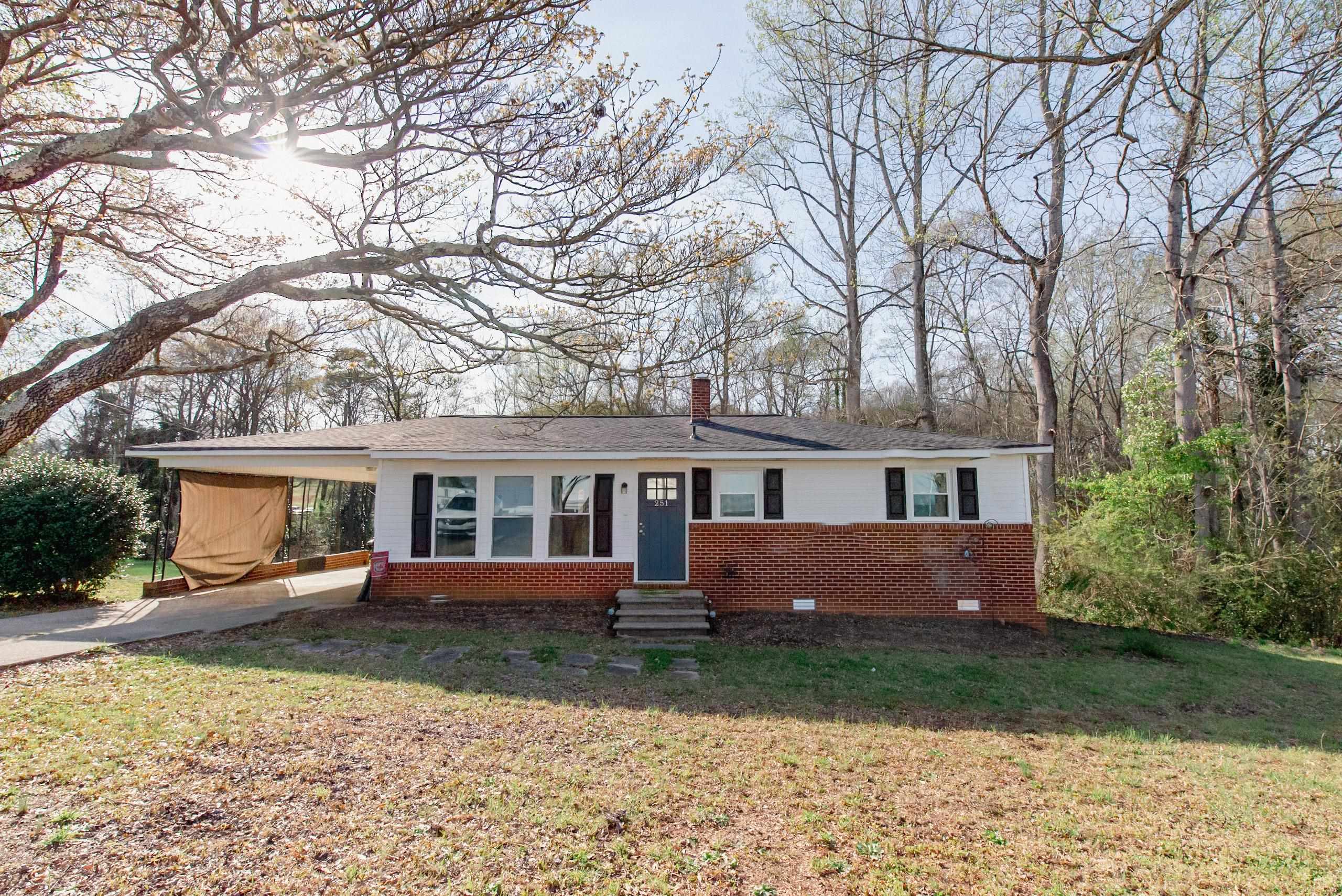 251 Old Converse Road Spartanburg, SC 29307 - Photo 1 of 26 Gallery Image 1