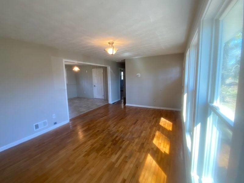 251 Old Converse Road Spartanburg, SC 29307 - Photo 17 of 26 Gallery Image 17