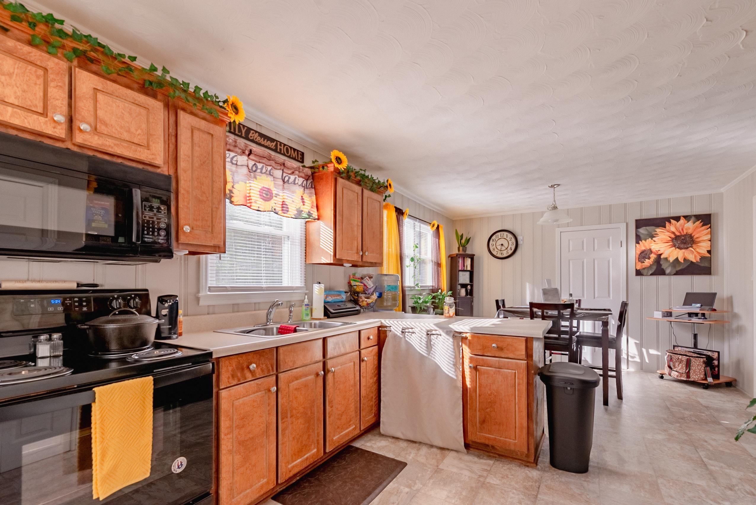 251 Old Converse Road Spartanburg, SC 29307 - Photo 9 of 26 Gallery Image 9
