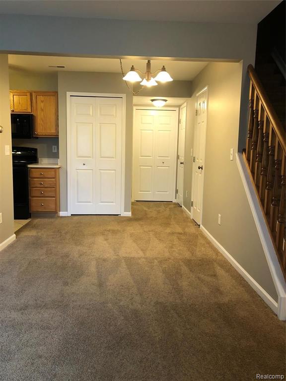 50558 Maurice Road Chesterfield, MI 48047 - Photo 6 of 34