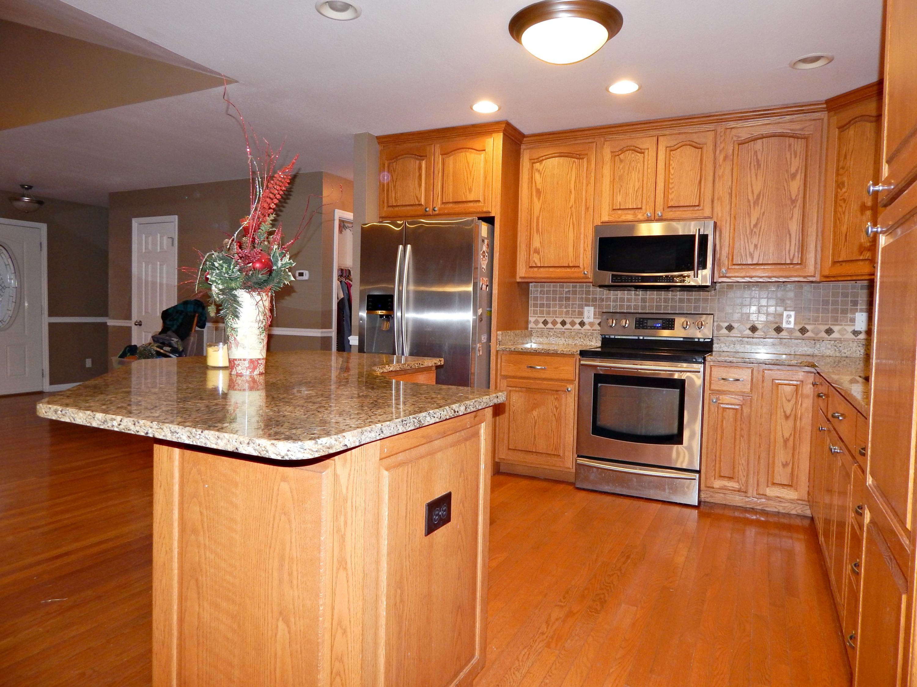 637 Emory River Road Harriman, TN 37748 - Photo 14 of 30 24