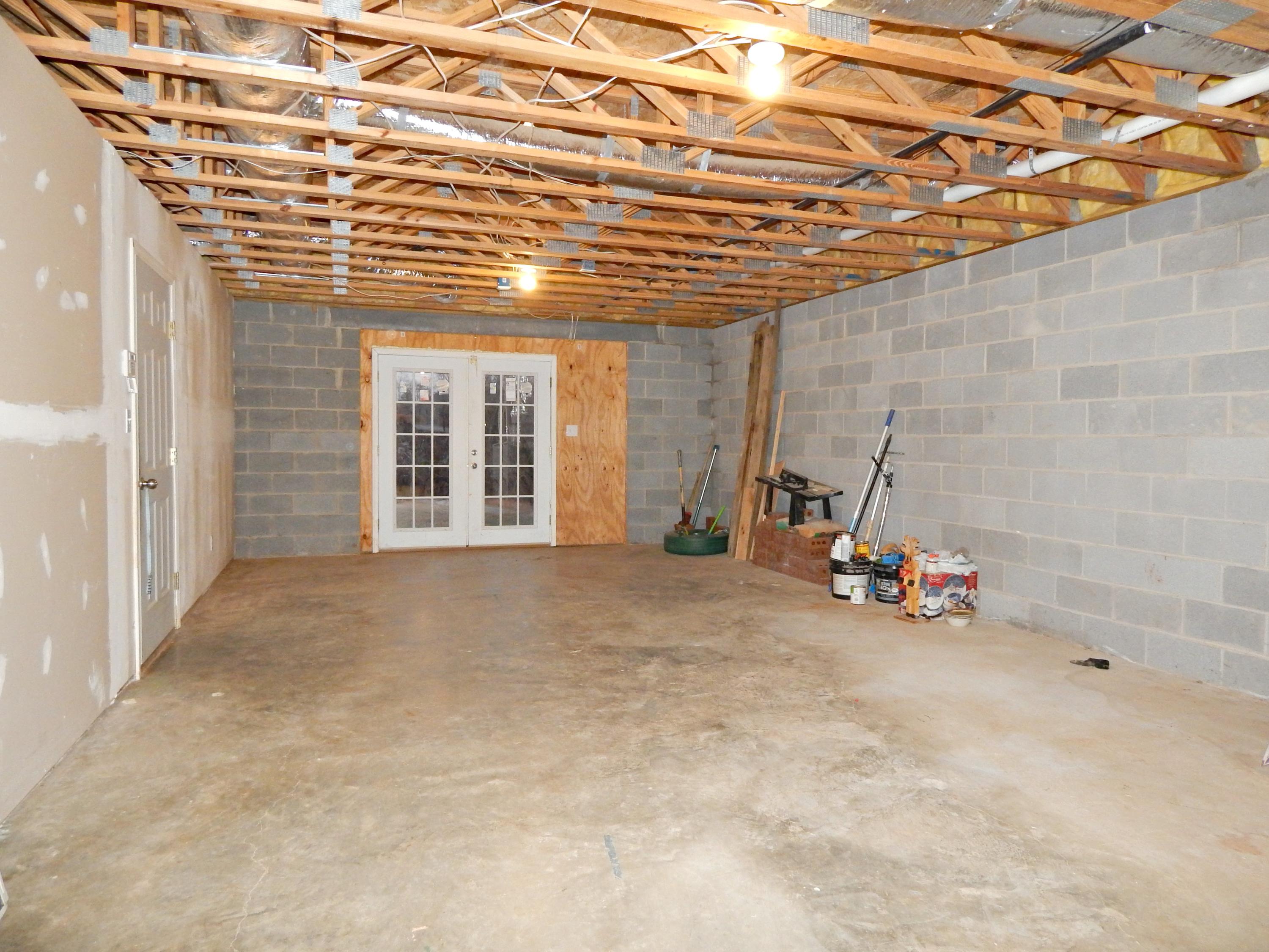 637 Emory River Road Harriman, TN 37748 - Photo 15 of 30 26