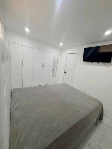 a view of a livingroom with a dishwasher