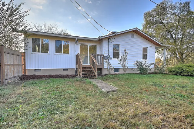 $399,900 | 940 Shipp Street, Kingsport, TN 37660