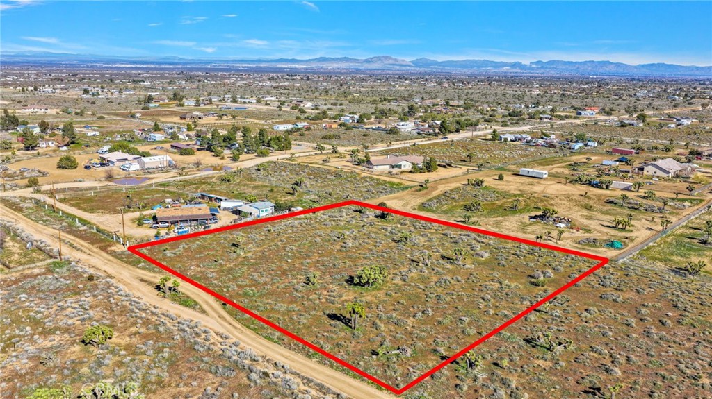 10435 Manada Road Phelan, CA 92371 - Photo 5 of 11