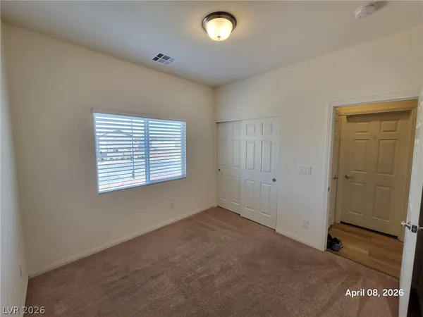 $2,550 | 5882 Azzura Palms Avenue, Las Vegas, NV 89139