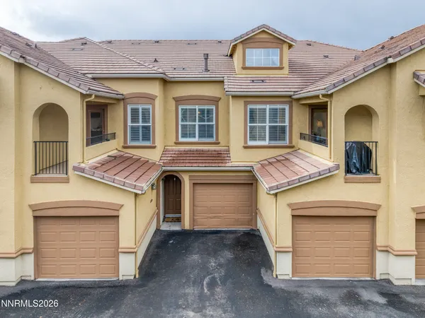 $379,500 | 17000 Wedge Parkway, Unit 2722, Reno, NV 89511