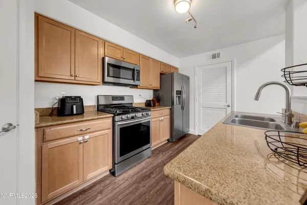 $379,500 | 17000 Wedge Parkway, Unit 2722, Reno, NV 89511