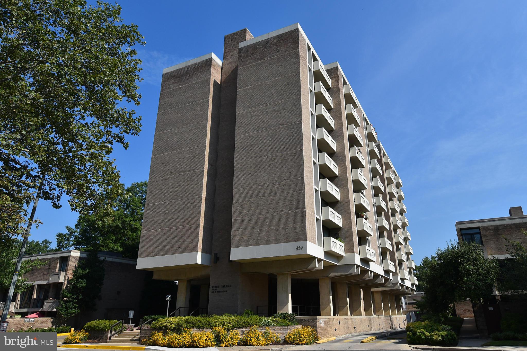 429 N Street Southwest, Unit 705 Washington, DC 20024 - Photo 1 of 30 Exterior (Front)