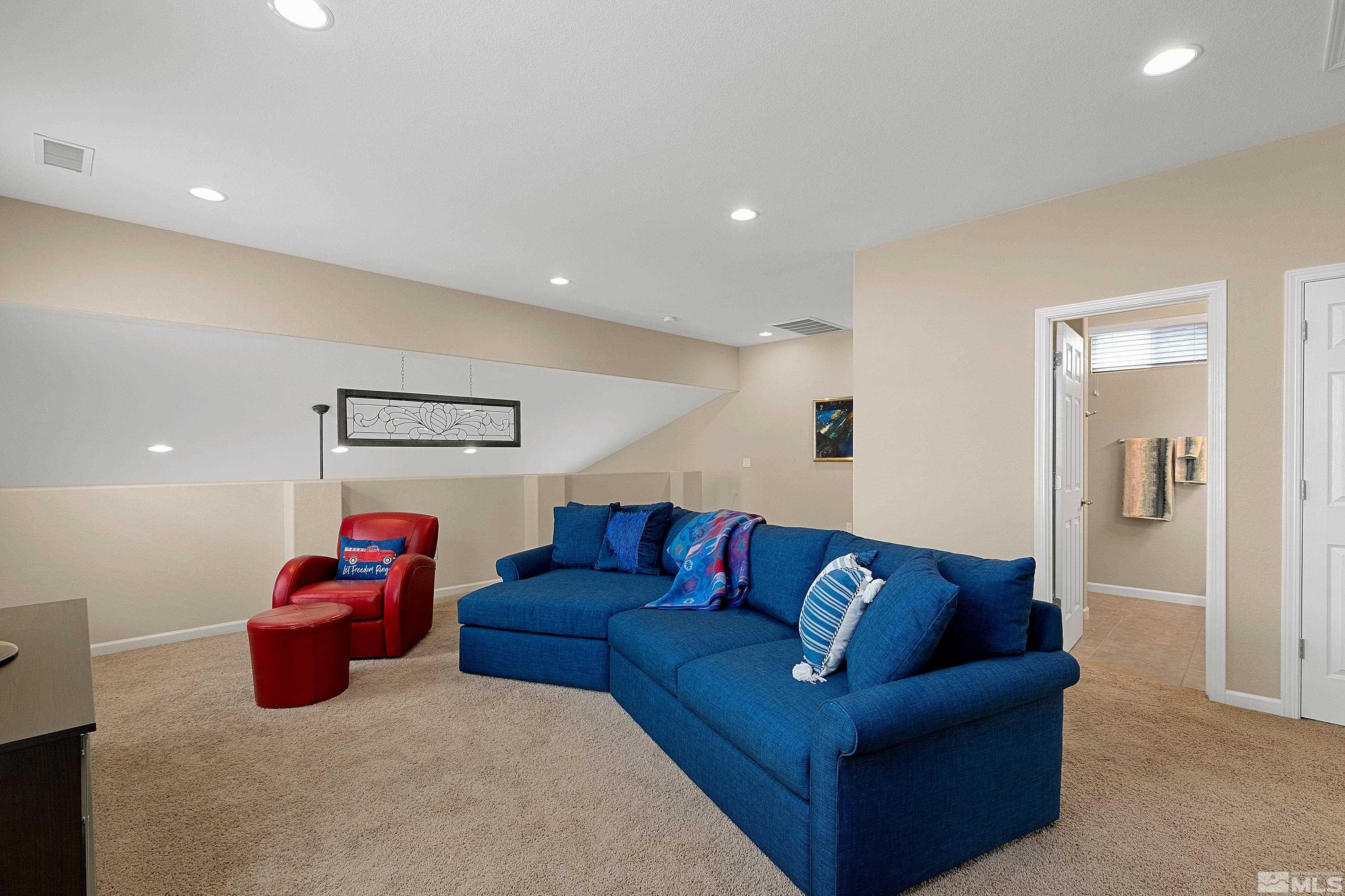 235 Brenham Avenue Reno, NV 89509 - Photo 18 of 32 a living room with furniture