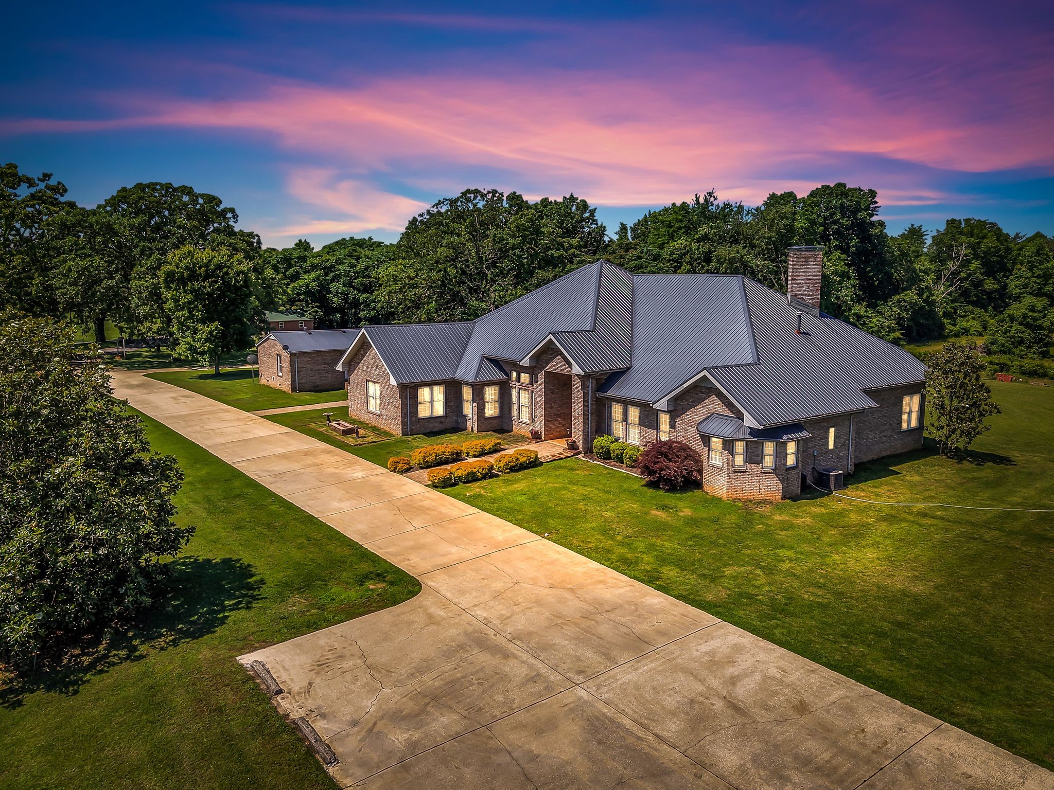 555 Randall Hitchcock Road Rock Island, TN 38581 - Photo 1 of 100
