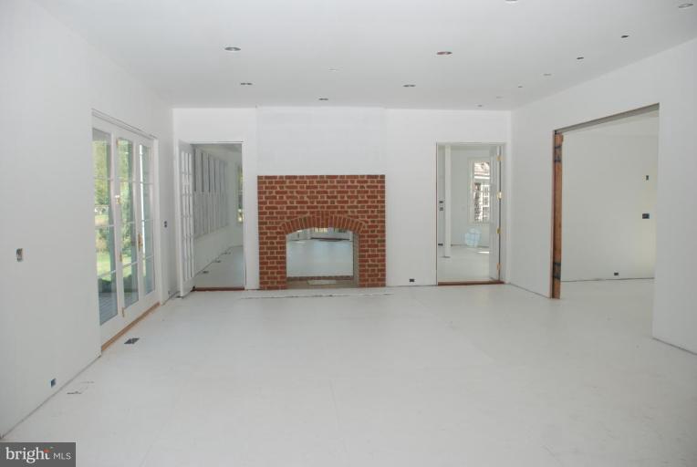 1 Sandy Acres Road Cambridge, MD 21613 - Photo 11 of 17 Great Room #2