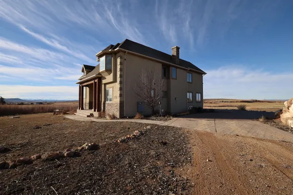 $992,400 | 10926 State Highway North, Evanston, WY 82930