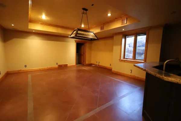 $992,400 | 10926 State Highway North, Evanston, WY 82930