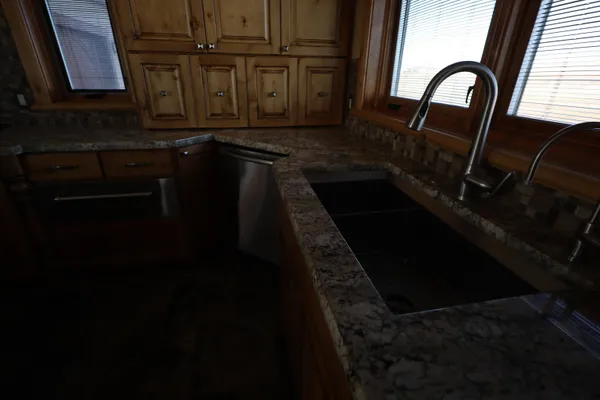 $992,400 | 10926 State Highway North, Evanston, WY 82930