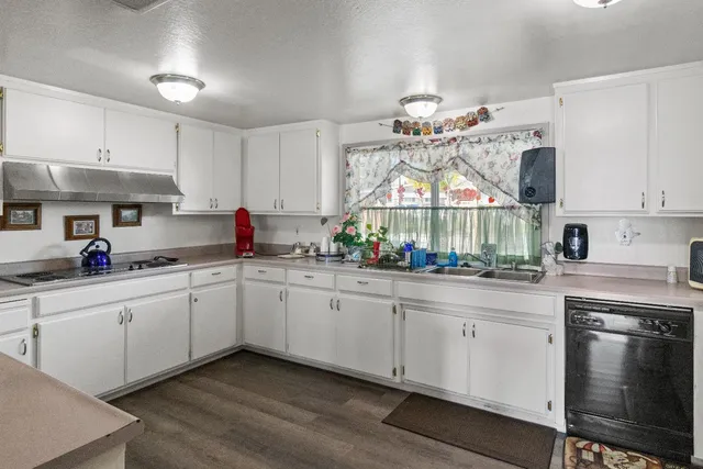 $119,900 | 5825 Hobbs Lane, Unit 68, Sacramento, CA 95842