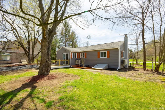 $390,000 | 565 Old Hopewell Road, Hopewell Junction, NY 12533