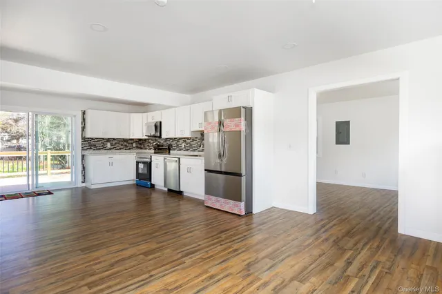 $390,000 | 565 Old Hopewell Road, Hopewell Junction, NY 12533