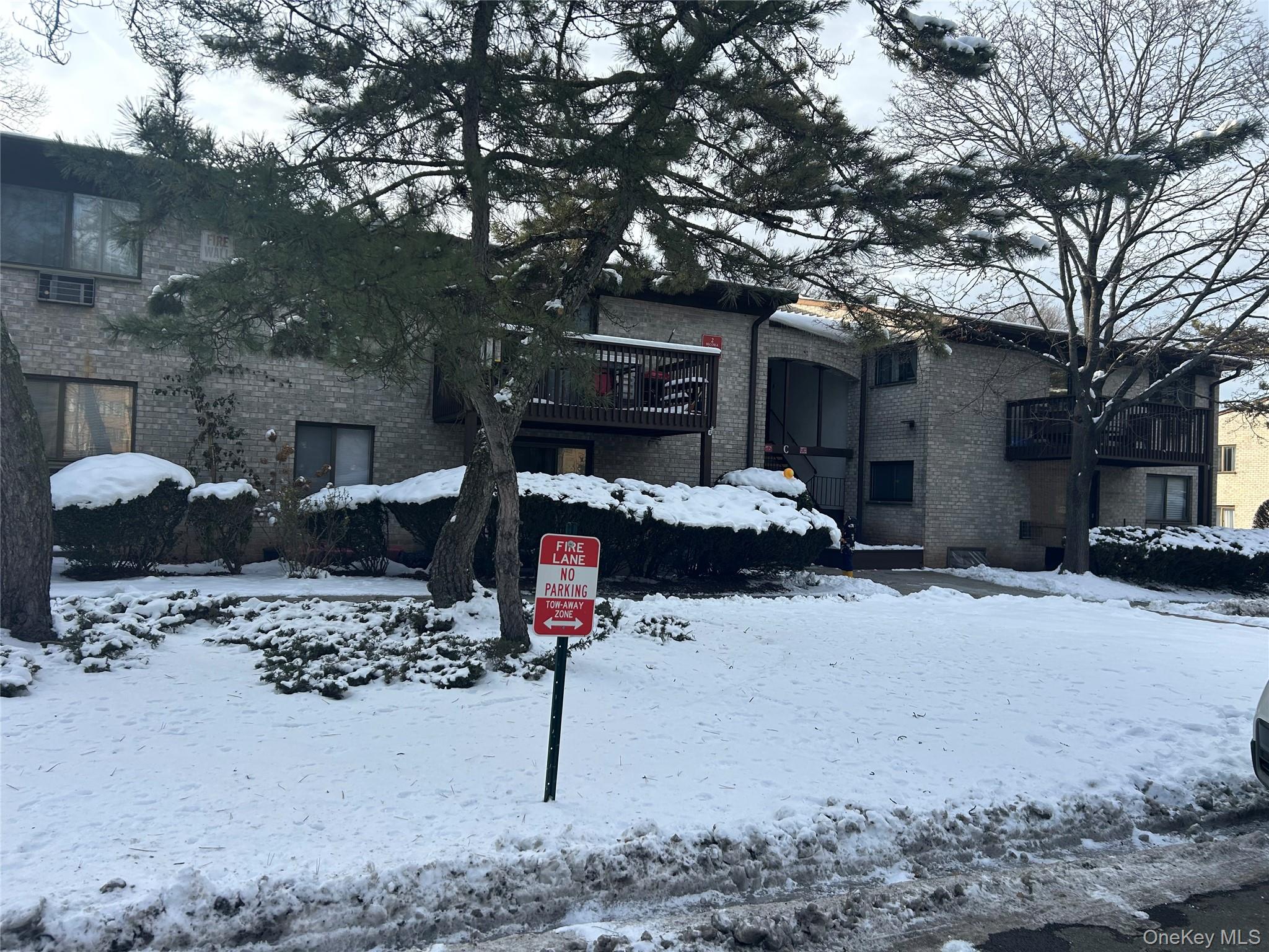 2 Secora Road, Unit C7 Spring Valley, NY 10952 - Photo 3 of 20