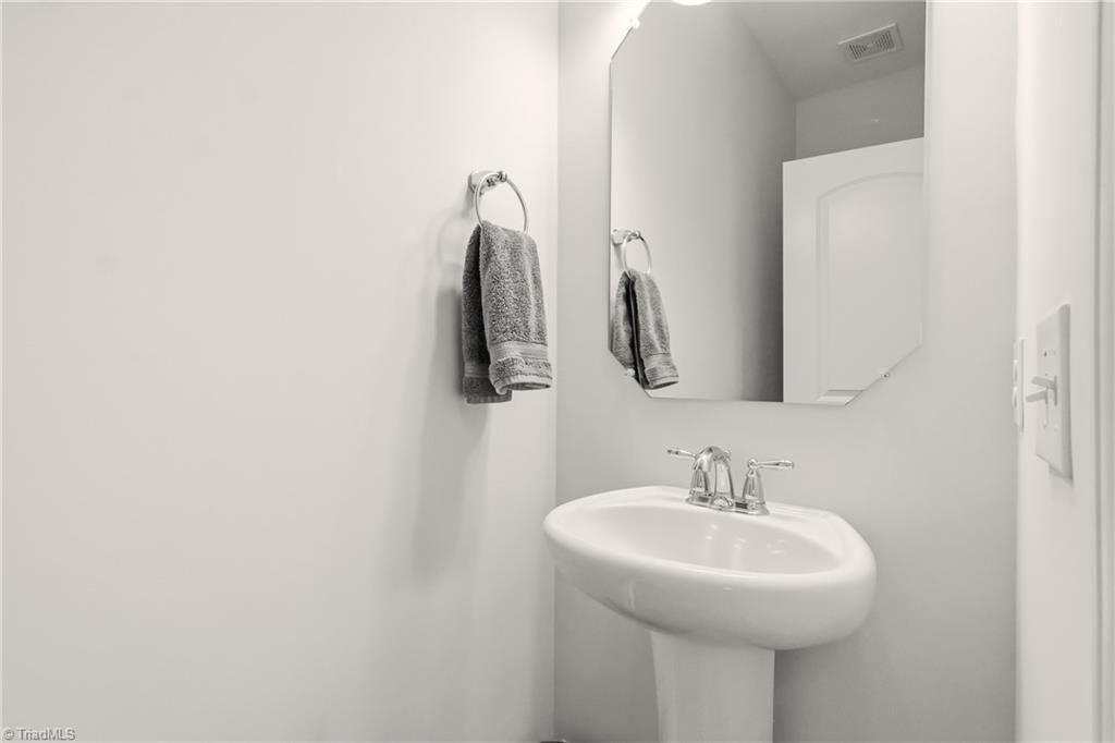 325 Tuttle Road Rural Hall, NC 27045 - Photo 11 of 40 Powder ROom