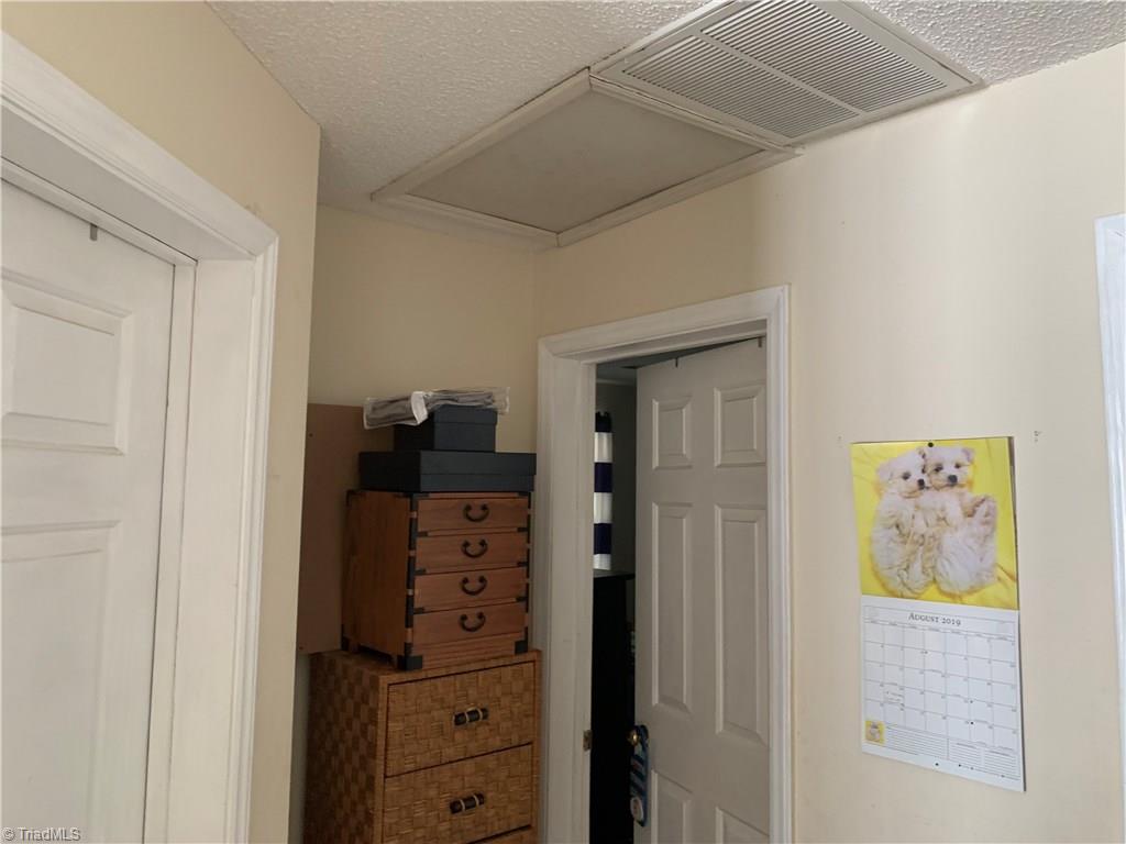 1204 North Hamilton Street High Point, NC 27262 - Photo 22 of 30 Gallery Image 22