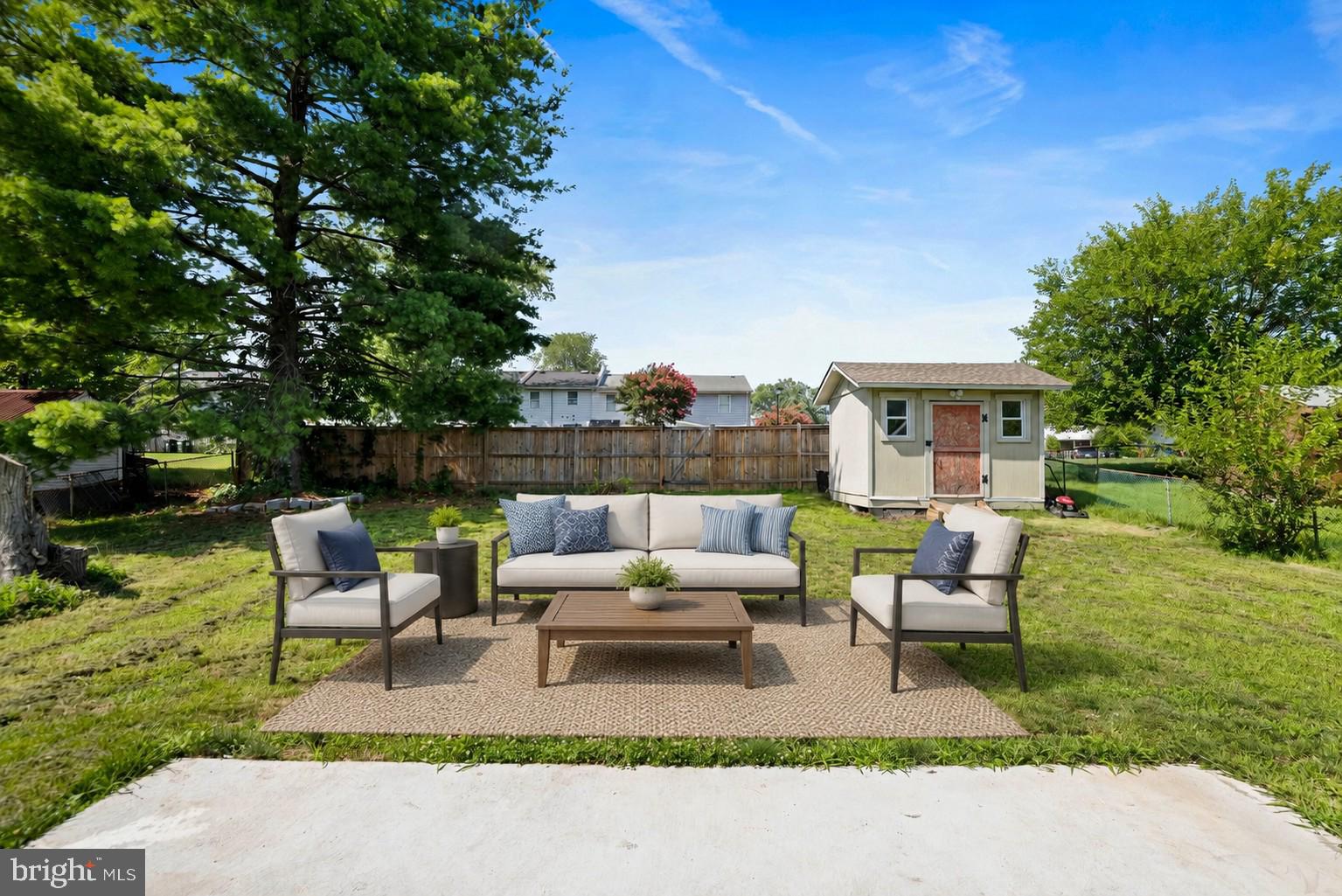 501 East Poplar Road Sterling, VA 20164 - Photo 38 of 46 Virtual Staging