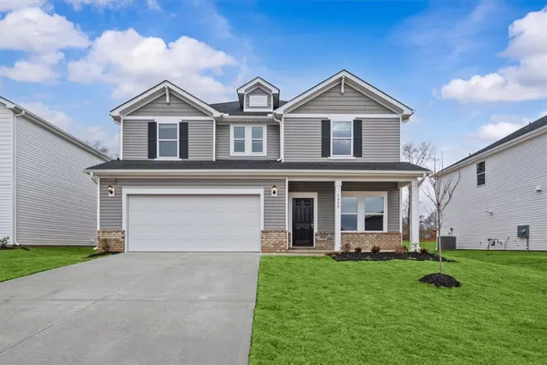 $319,900 | 1580 Erindale Drive, Wellford, SC 29385