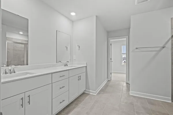 $319,900 | 1580 Erindale Drive, Wellford, SC 29385