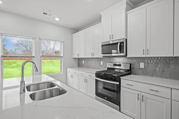 $319,900 | 1580 Erindale Drive, Wellford, SC 29385