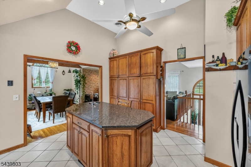251 West Mountain Road Sparta, NJ 07871 - Photo 15 of 44