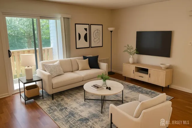 $1,975 | 911 Ravens Crest Drive, Plainsboro, NJ 08536