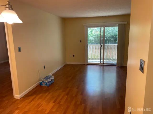 $1,975 | 911 Ravens Crest Drive, Plainsboro, NJ 08536