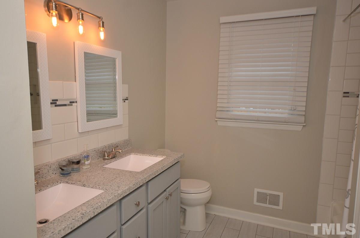 2701 Dove Lane Raleigh, NC 27604 - Photo 18 of 25 Gallery Image 18