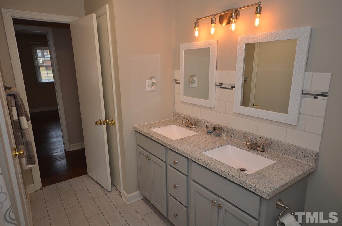 2701 Dove Lane Raleigh, NC 27604 - Photo 19 of 25 Gallery Image 19