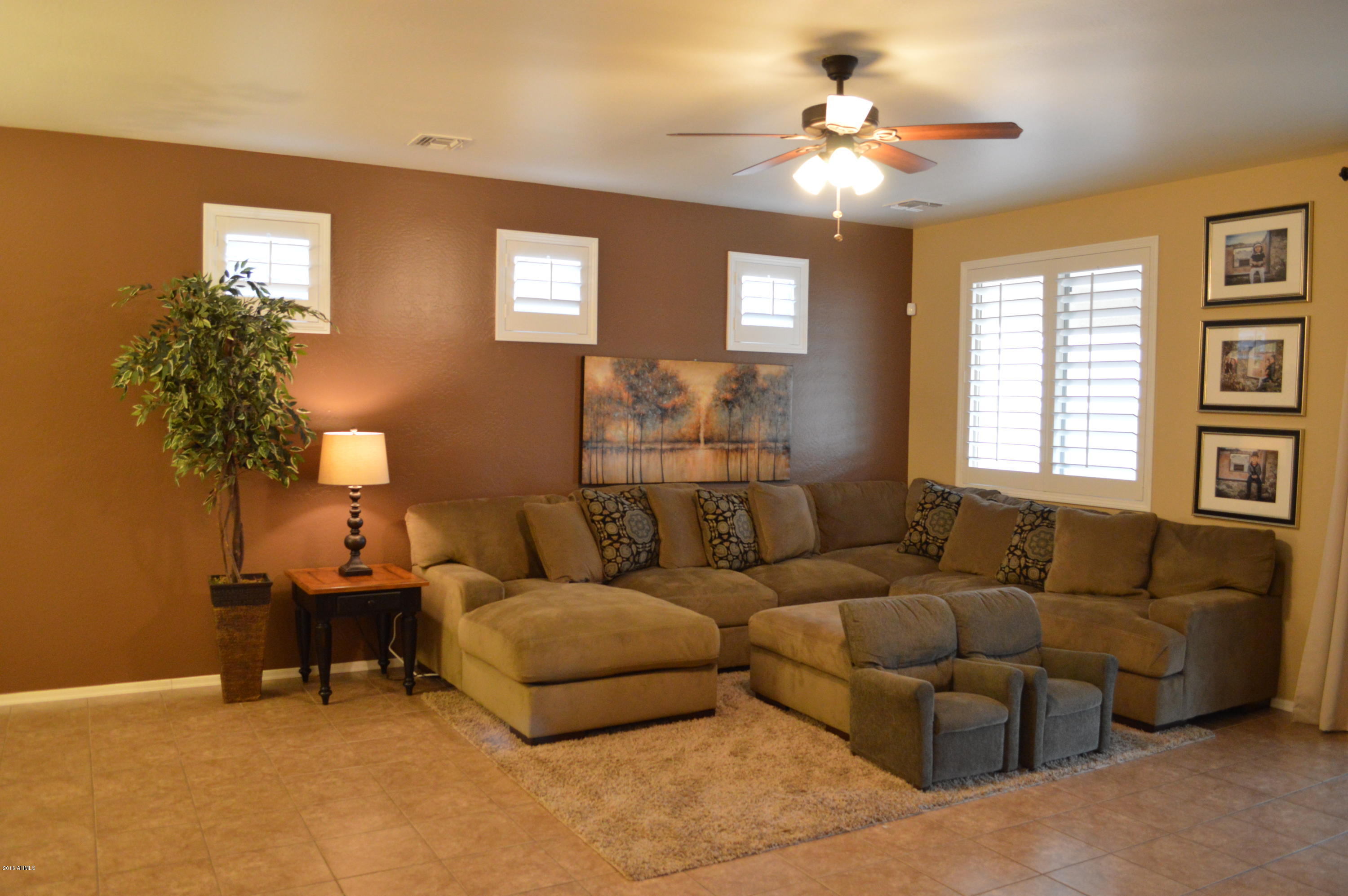 7210 West Carter Road Laveen, AZ 85339 - Photo 7 of 41 Spacious Great Room