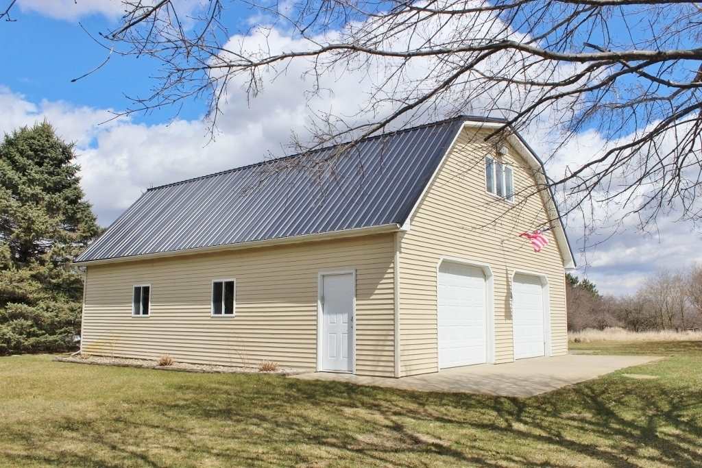 4780 West Van Buren Road Alma, MI 48801 - Photo 49 of 68 1859300-48.JPG