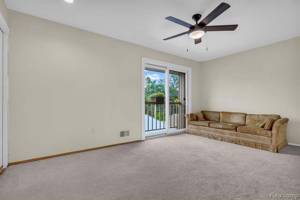 745 Oak Brook Ridge Drive Rochester Hills, MI 48307 - Photo 20 of 34
