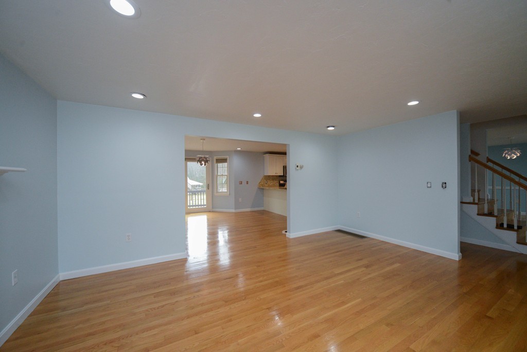 418 Bay Road Easton, MA 02375 - Photo 13 of 30