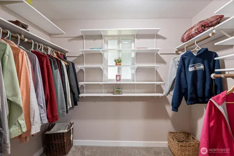 $1,100,000 | 19321 Kenlake Place Northeast, Kenmore, WA 98028