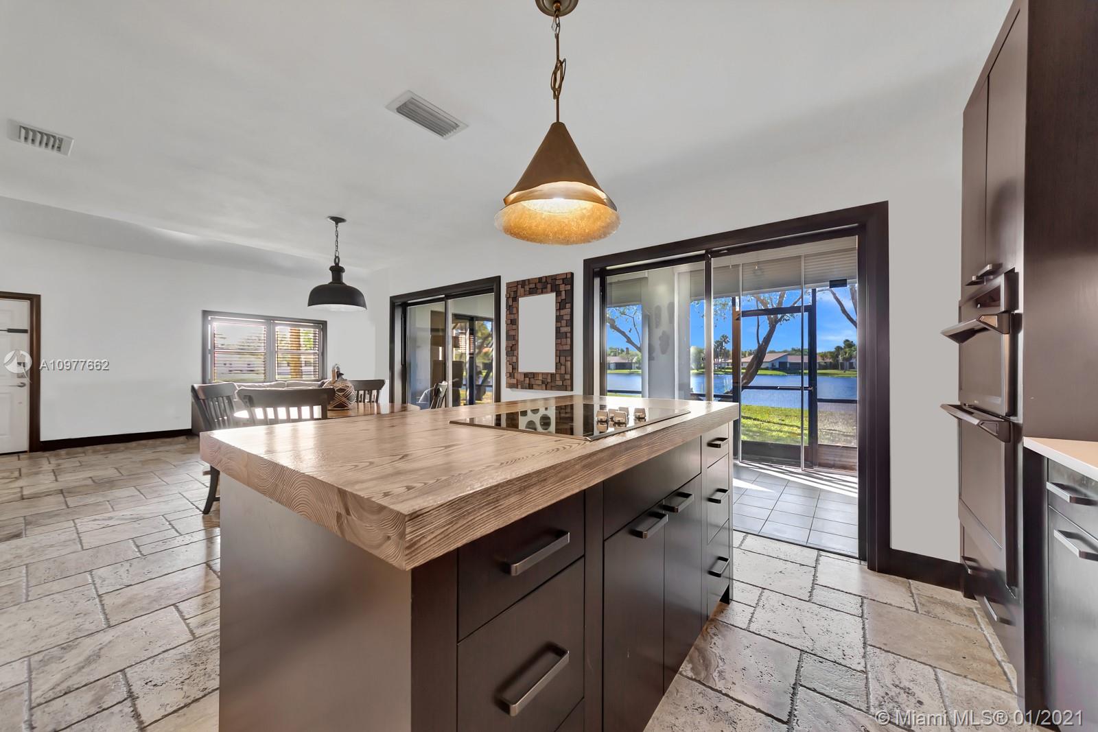 585 Racquet Club Road, Unit 6 Weston, FL 33326 - Photo 11 of 81