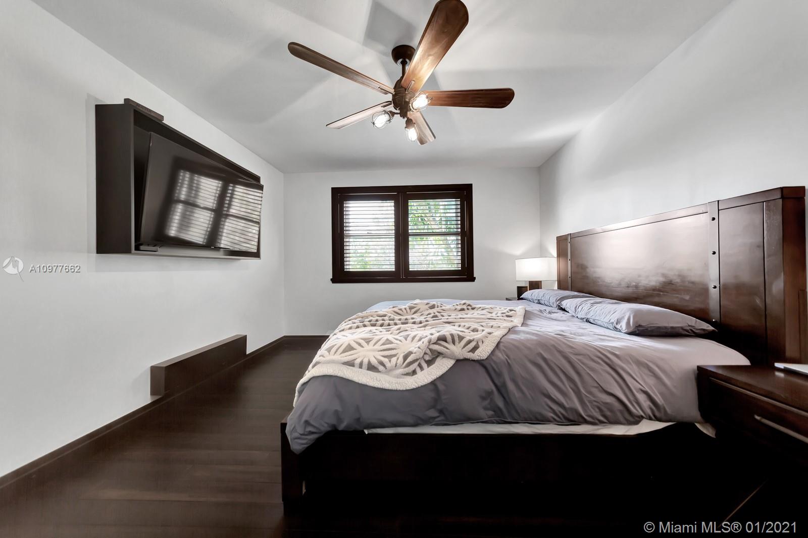 585 Racquet Club Road, Unit 6 Weston, FL 33326 - Photo 32 of 81