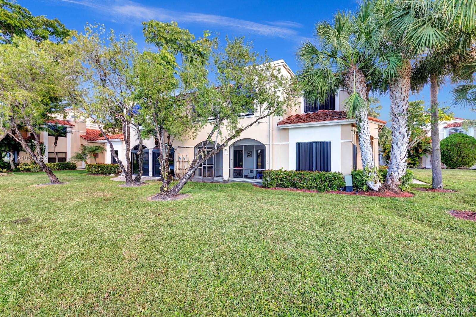 585 Racquet Club Road, Unit 6 Weston, FL 33326 - Photo 44 of 81