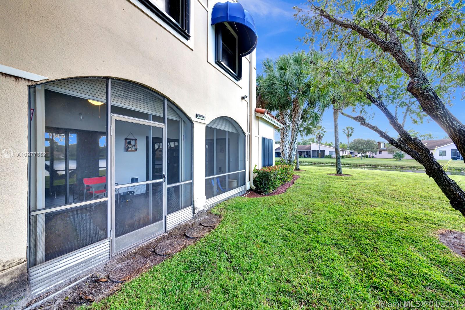 585 Racquet Club Road, Unit 6 Weston, FL 33326 - Photo 47 of 81