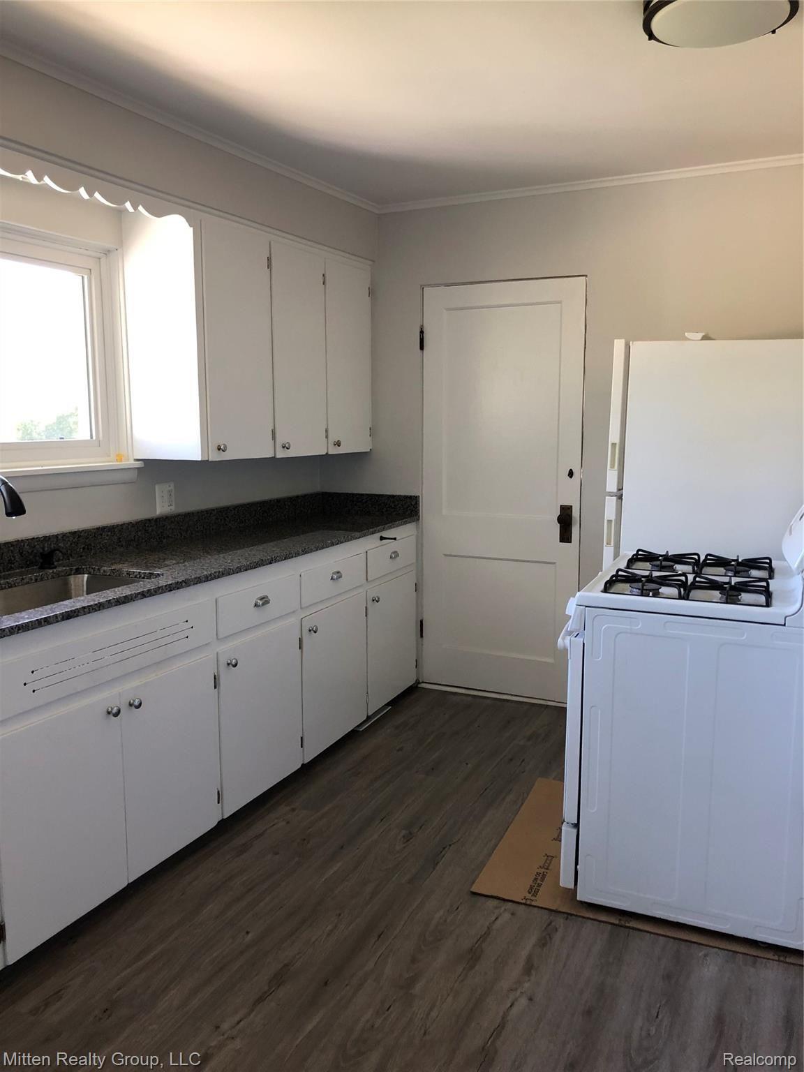 7318 Mortimer Line Road Lexington, MI 48450 - Photo 5 of 13 image00005.jpeg