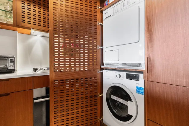 $1,340,000 | 1 Irving Place, Unit G19D | Gramercy