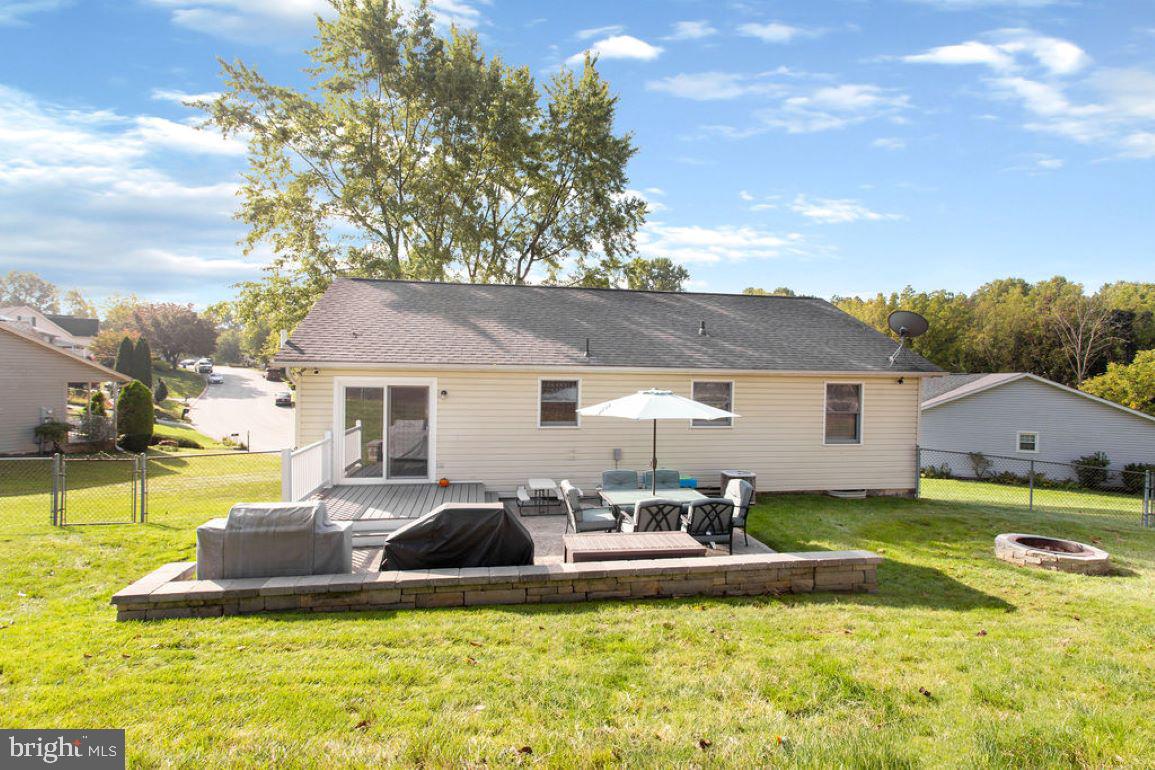 47 Collins Circle Hanover, PA 17331 - Photo 22 of 24 Gallery Image 22