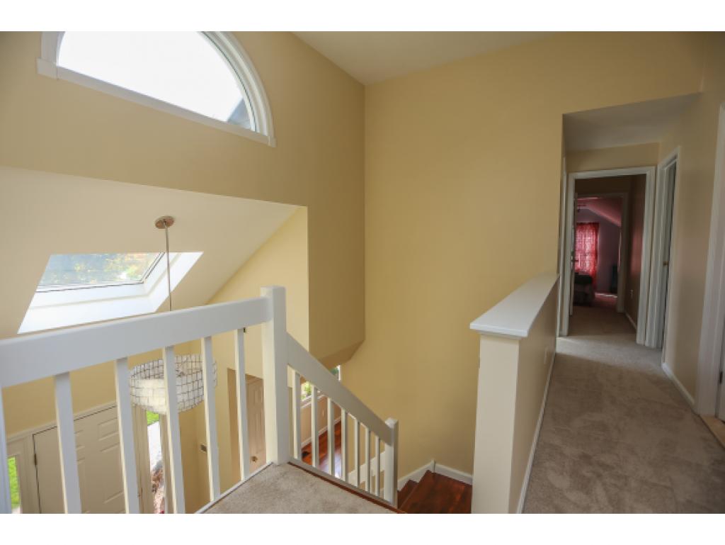 353 North Amherst Road Bedford, NH 03110 - Photo 22 of 33 Gallery Image 22