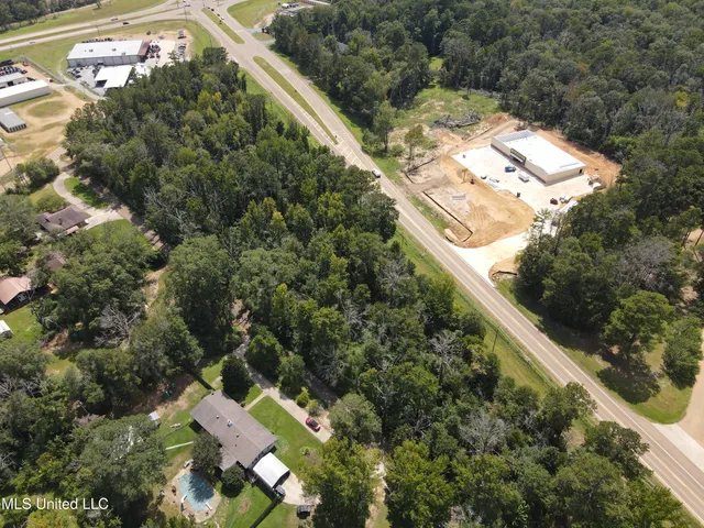 $1,500,000 | 51 Us, Brookhaven, MS 39601